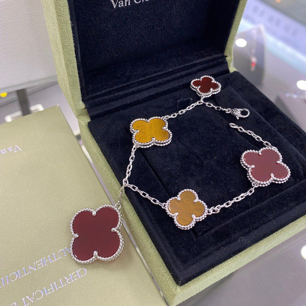 ˇShiny JewelryˇCLOVER 5 MOTIFS CARNELIAN TIGER EYE BRACELET