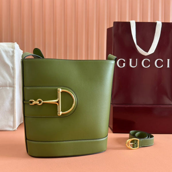 73 MEDIUM BUCKET BAG 27.5 IN GREEN SMOOTH CALFSKIN