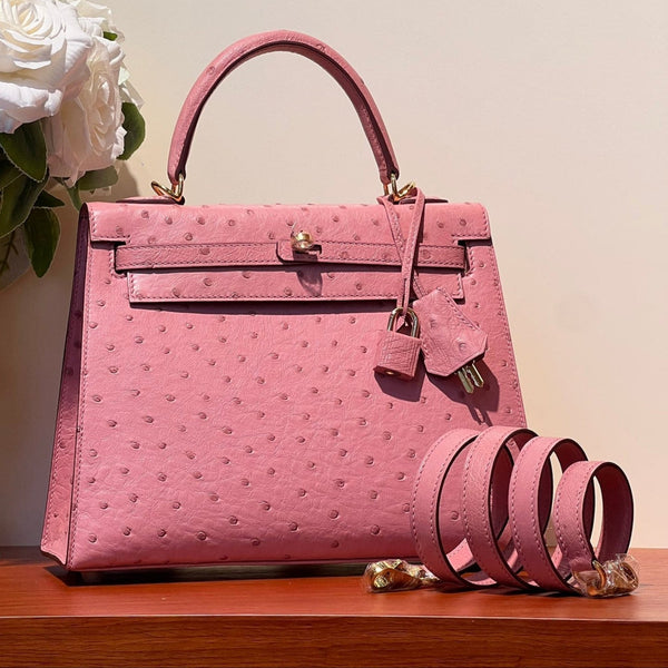 KELLY SELLIER 25 BAG IN SALMON PINK OSTRICH LEATHER WITH GOLD HARDWARE (MADE-TO-ODER)